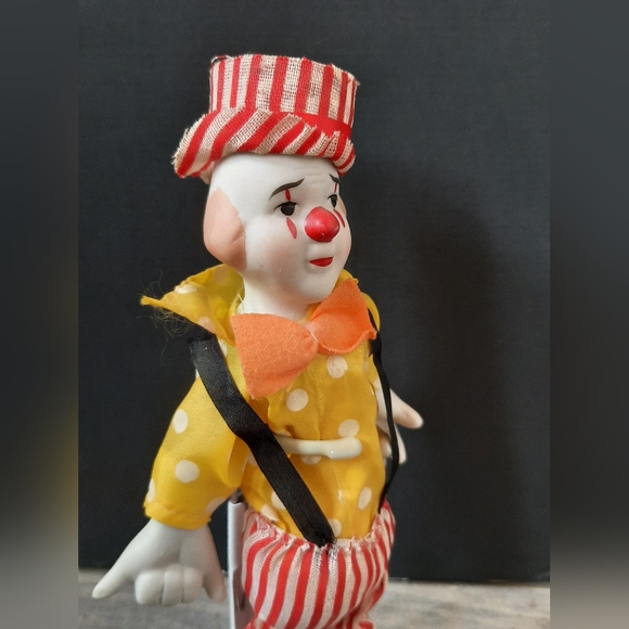 Vintage Collector Circus Clown Porcelain - Picture 6 of 16